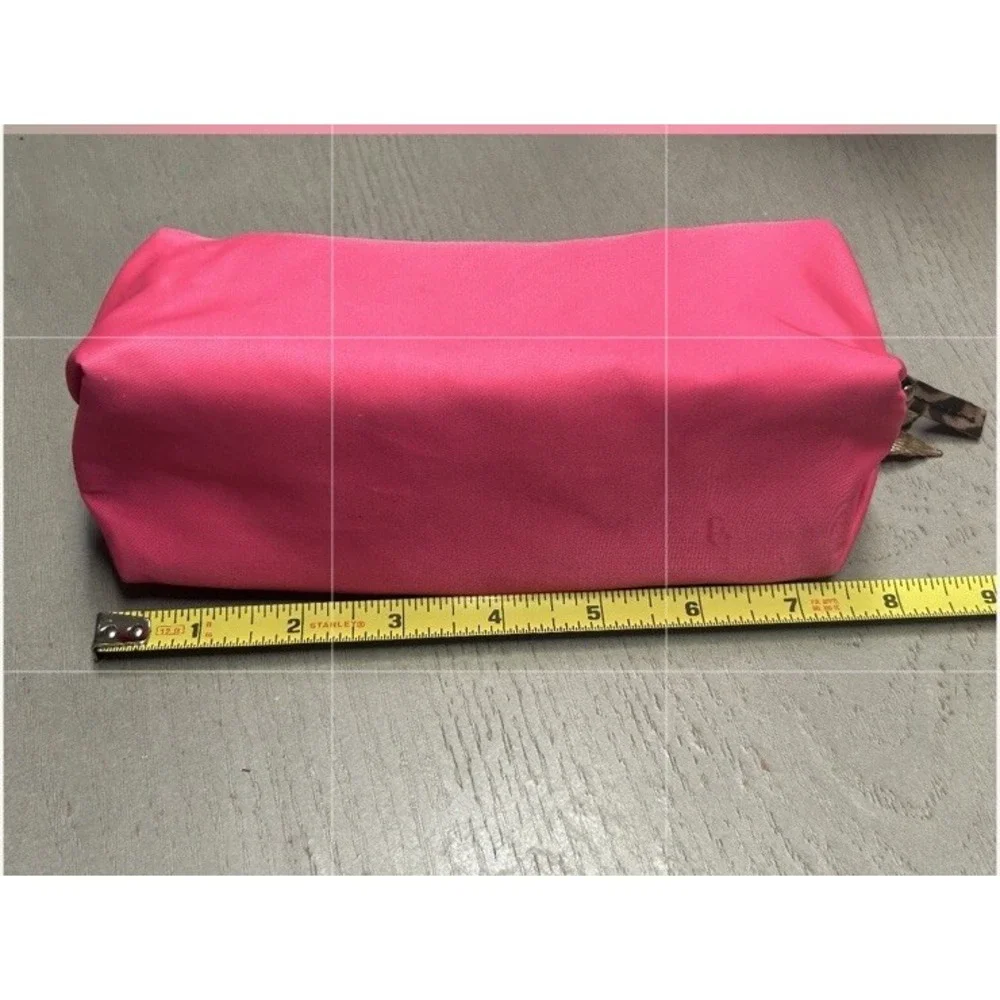 Victoria's Secret Satin Cosmetic Bag /‎ Makeup Bag Pink